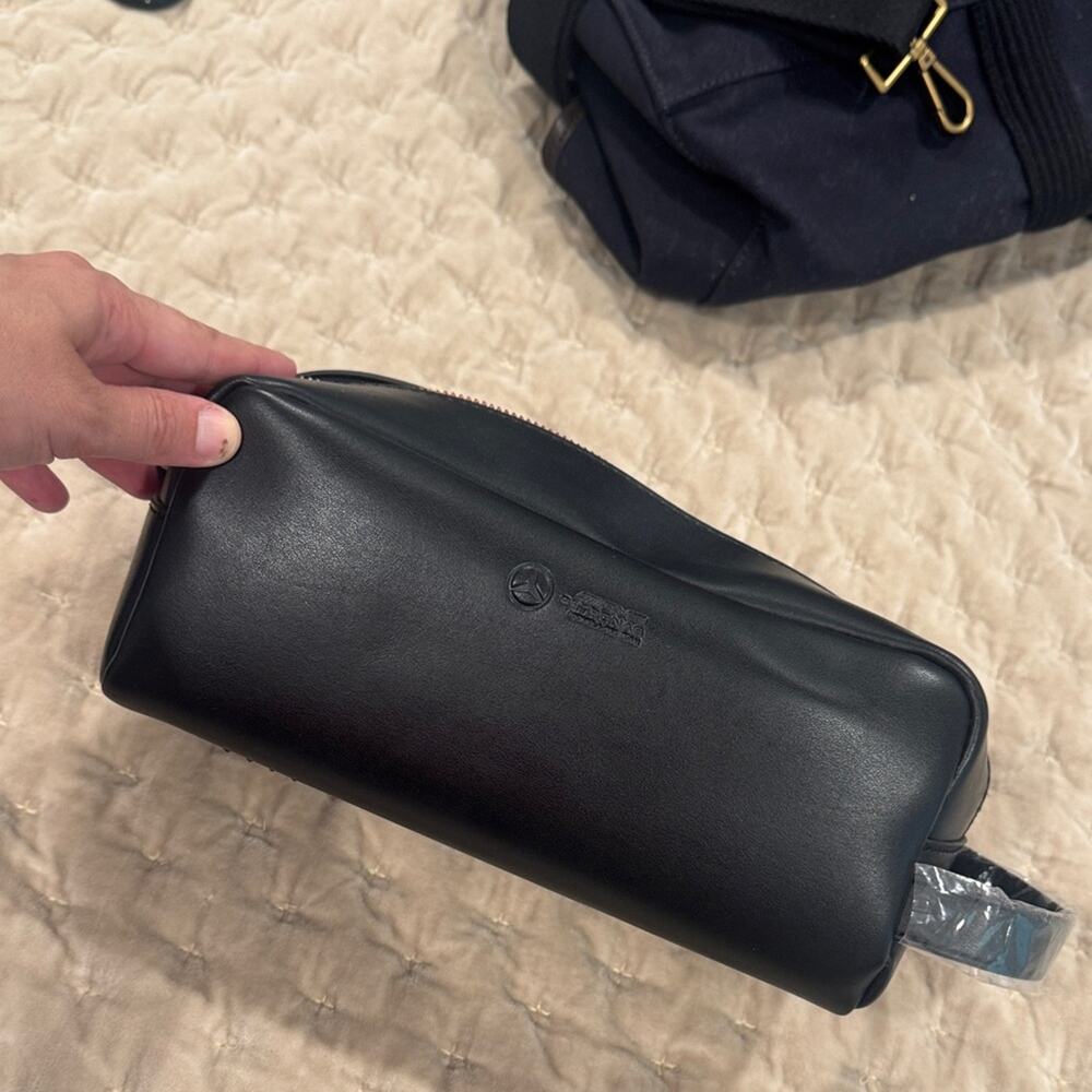 Mercedes Benz Leather Travel Dopp Kit Toiletry Bag - Black - Picture 2 of 3